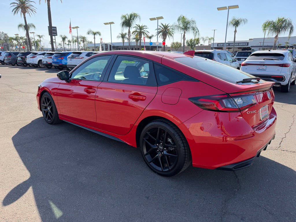 Used 2025 Honda Civic Sport image 4