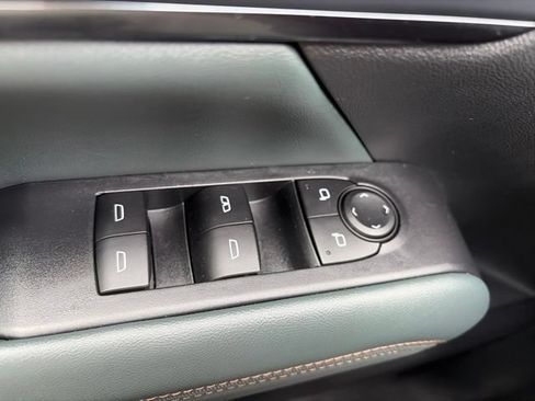 New 2026 GMC Terrain AT4 w/ Convenience Package III AWD/4WD image 25