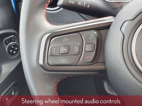Used 2024 Jeep Wrangler Unlimited Rubicon AWD/4WD image 21