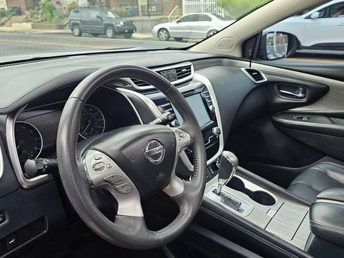 Used 2017 Nissan Murano SL w/ SL Technology Package AWD/4WD image 6