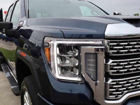 Used 2021 GMC Sierra 2500 Denali w/ Denali Ultimate Package AWD/4WD image 4