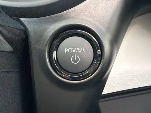 New 2026 Toyota Sienna XLE FWD image 37