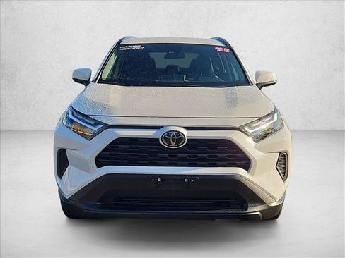 Used 2025 Toyota RAV4 XLE FWD image 2