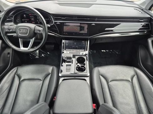 Used 2023 Audi Q7 3.0T Premium Plus AWD/4WD image 13