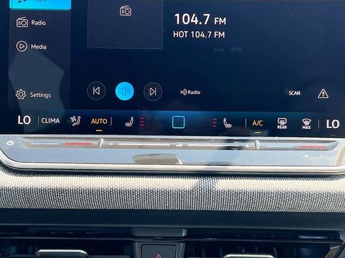 New 2025 Volkswagen Tiguan S image 15