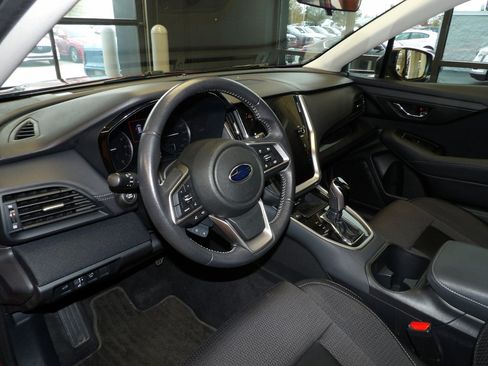 Used 2022 Subaru Outback Premium image 25