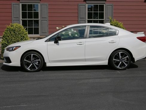 Used 2022 Subaru Impreza 2.0i Sport AWD/4WD image 4