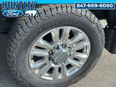 Used 2022 GMC Sierra 2500 Denali w/ Denali Ultimate Package AWD/4WD image 8