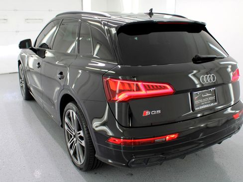 Used 2019 Audi SQ5 Premium Plus w/ Premium Plus Package image 7
