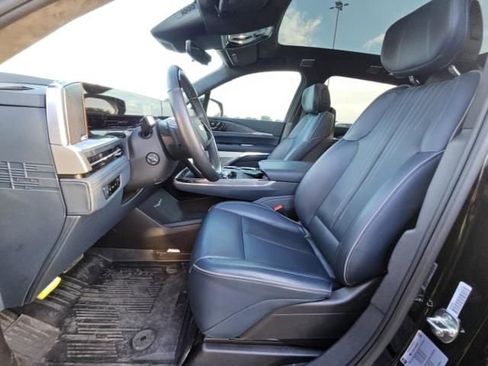 Used 2025 Cadillac Escalade IQ Sport 2 image 8