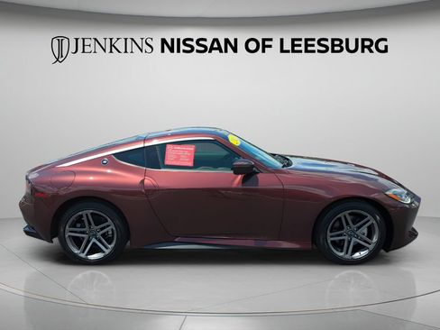 Used 2025 Nissan Z Sport w/ Floor Mat Package RWD image 3