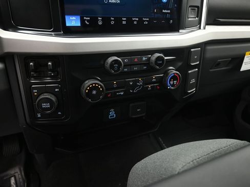 New 2026 Ford F250 XLT w/ XLT Premium Package image 15