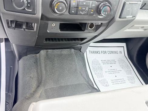 Used 2017 Ford F250 XL w/ Power Equipment Group AWD/4WD image 22