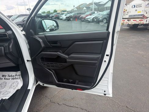 Used 2024 Toyota Tacoma SR RWD image 30