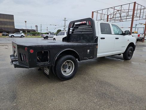 Used 2022 RAM 3500 Tradesman AWD/4WD image 8