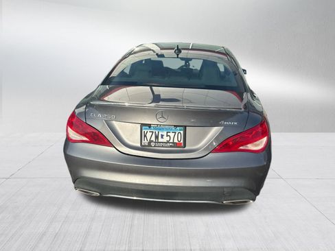 Used 2019 Mercedes-Benz CLA 250 4MATIC image 9
