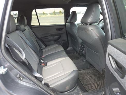 Used 2026 Subaru Outback Premium AWD/4WD image 18