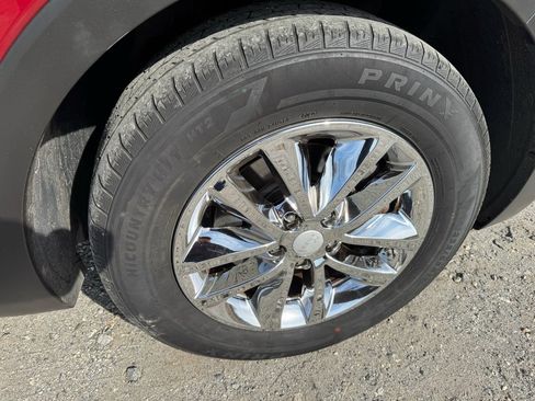 Used 2017 Kia Sorento LX image 18