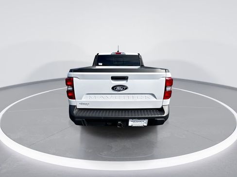 Used 2025 Ford Maverick Lariat AWD/4WD image 7