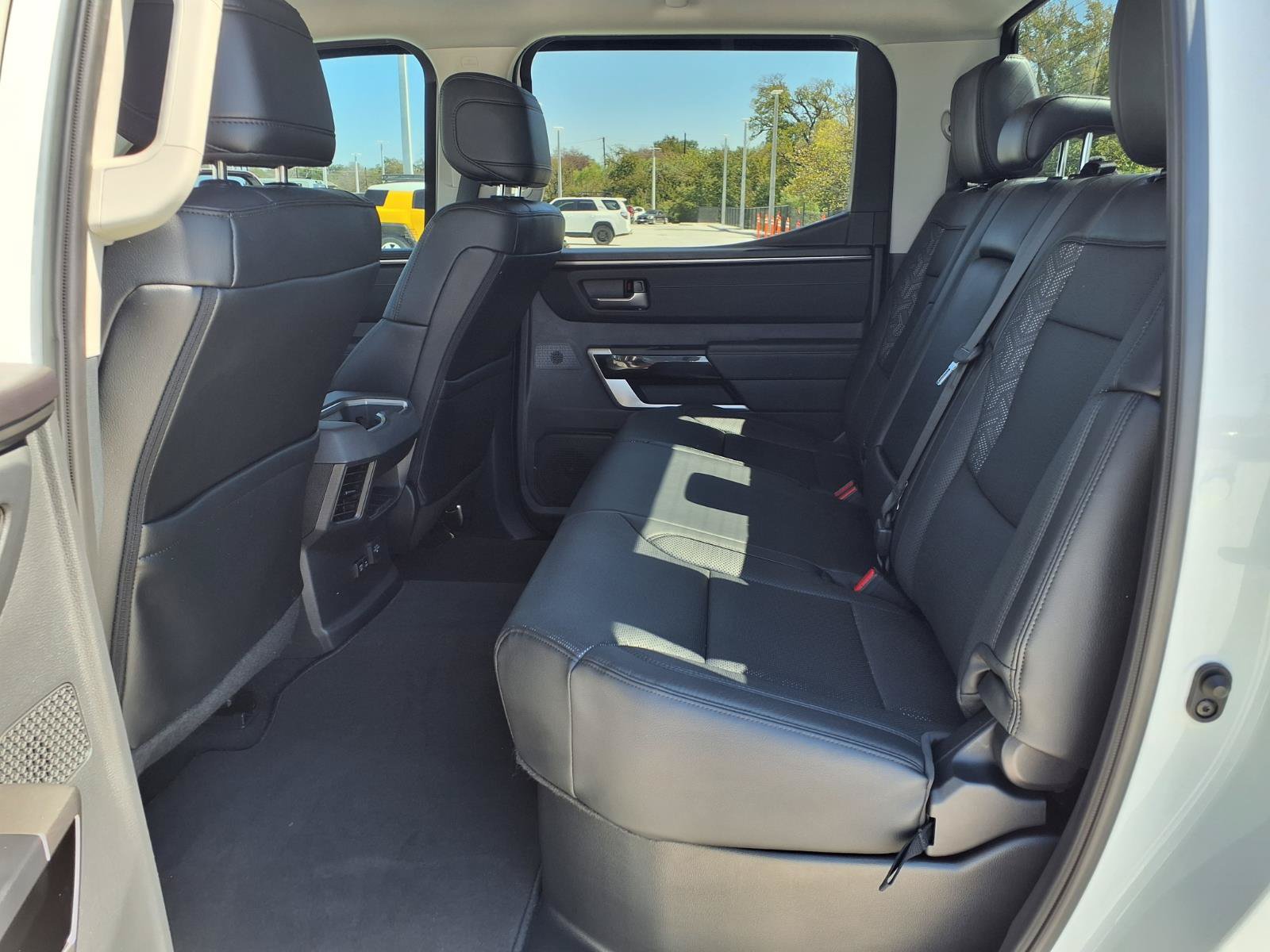 Used 2024 Toyota Tundra Limited AWD/4WD image 26