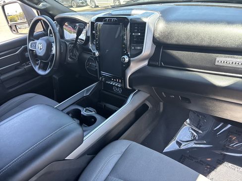 Certified 2024 RAM 2500 Big Horn w/ Level 2 Equipment Group AWD/4WD image 11