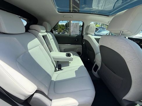 Certified 2025 Hyundai Ioniq 5 Limited RWD image 16