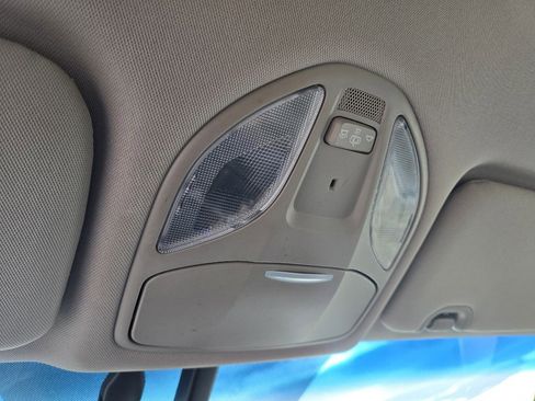 Used 2018 Hyundai Santa Fe Sport w/ 2.4L Value Package 02 image 23