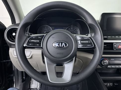Used 2019 Kia Forte LXS FWD image 13