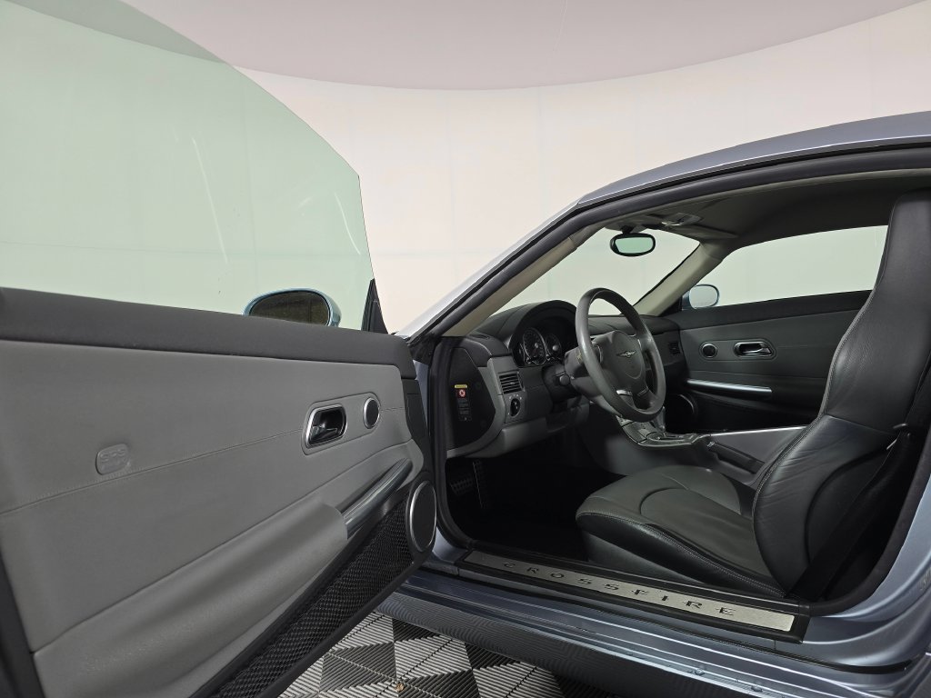 Used 2004 Chrysler Crossfire Coupe RWD image 19