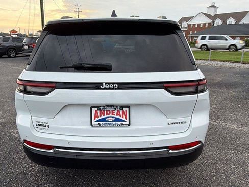 Used 2023 Jeep Grand Cherokee Limited AWD/4WD image 9