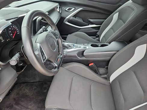 Used 2018 Chevrolet Camaro SS RWD image 16