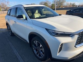 Used 2024 INFINITI QX60 Luxe video 2