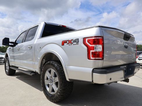 Used 2019 Ford F150 XLT w/ Equipment Group 302A Luxury AWD/4WD image 4