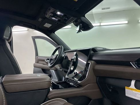 New 2026 GMC Yukon XL Denali Ultimate image 16