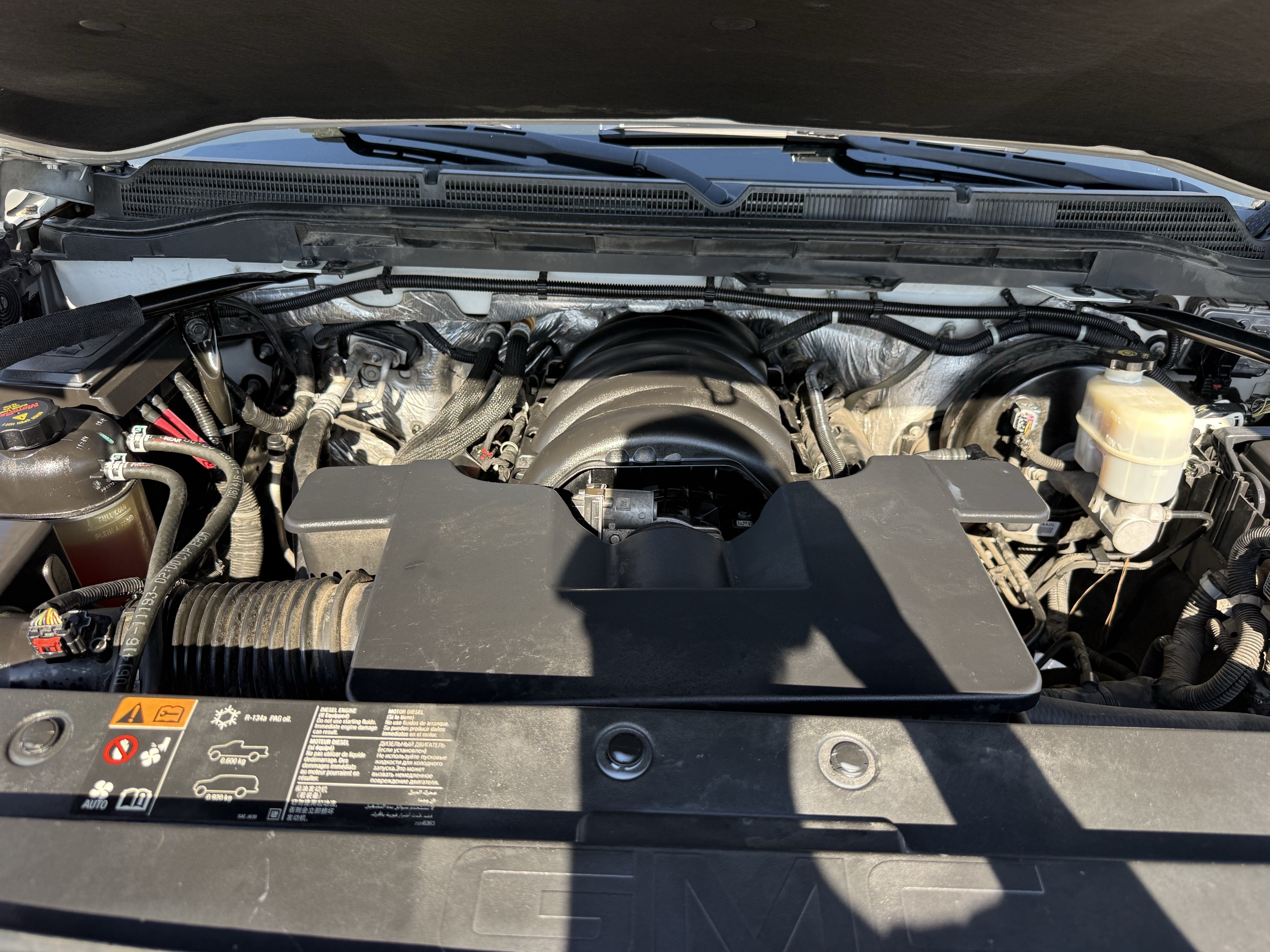 Used 2016 GMC Sierra 1500 SLT w/ All-Terrain Package AWD/4WD image 31