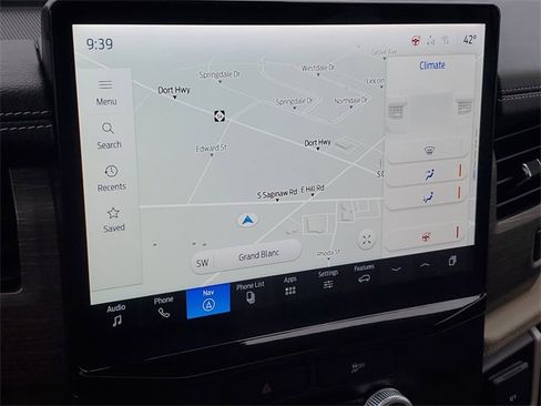 Used 2022 Ford Expedition Limited image 27