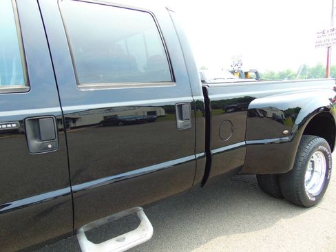 Used 2005 Ford F350 XLT AWD/4WD image 27
