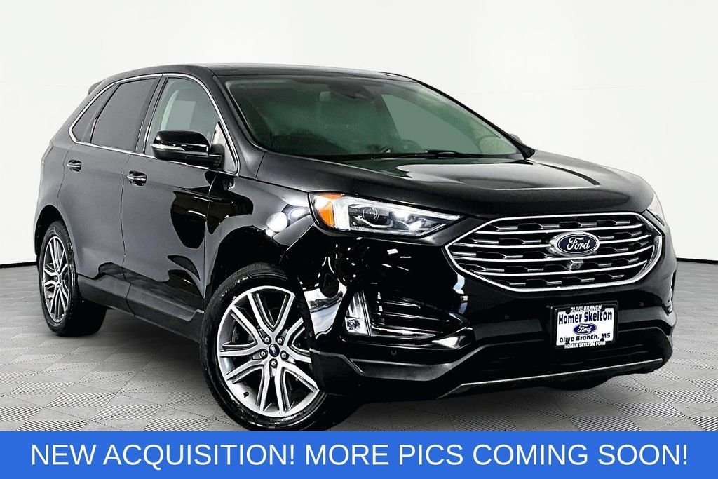 Used 2021 Ford Edge Titanium w/ Equipment Group 301A FWD image 1