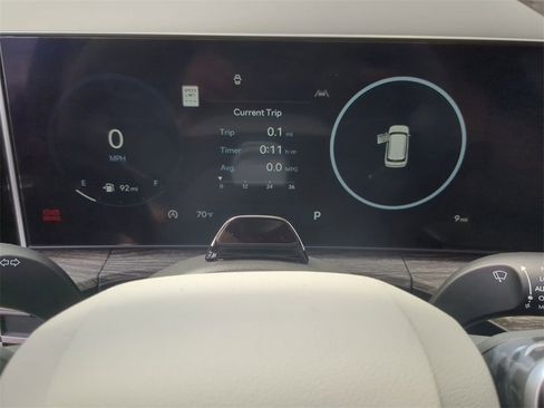 Used 2024 Hyundai Santa Fe Limited image 16