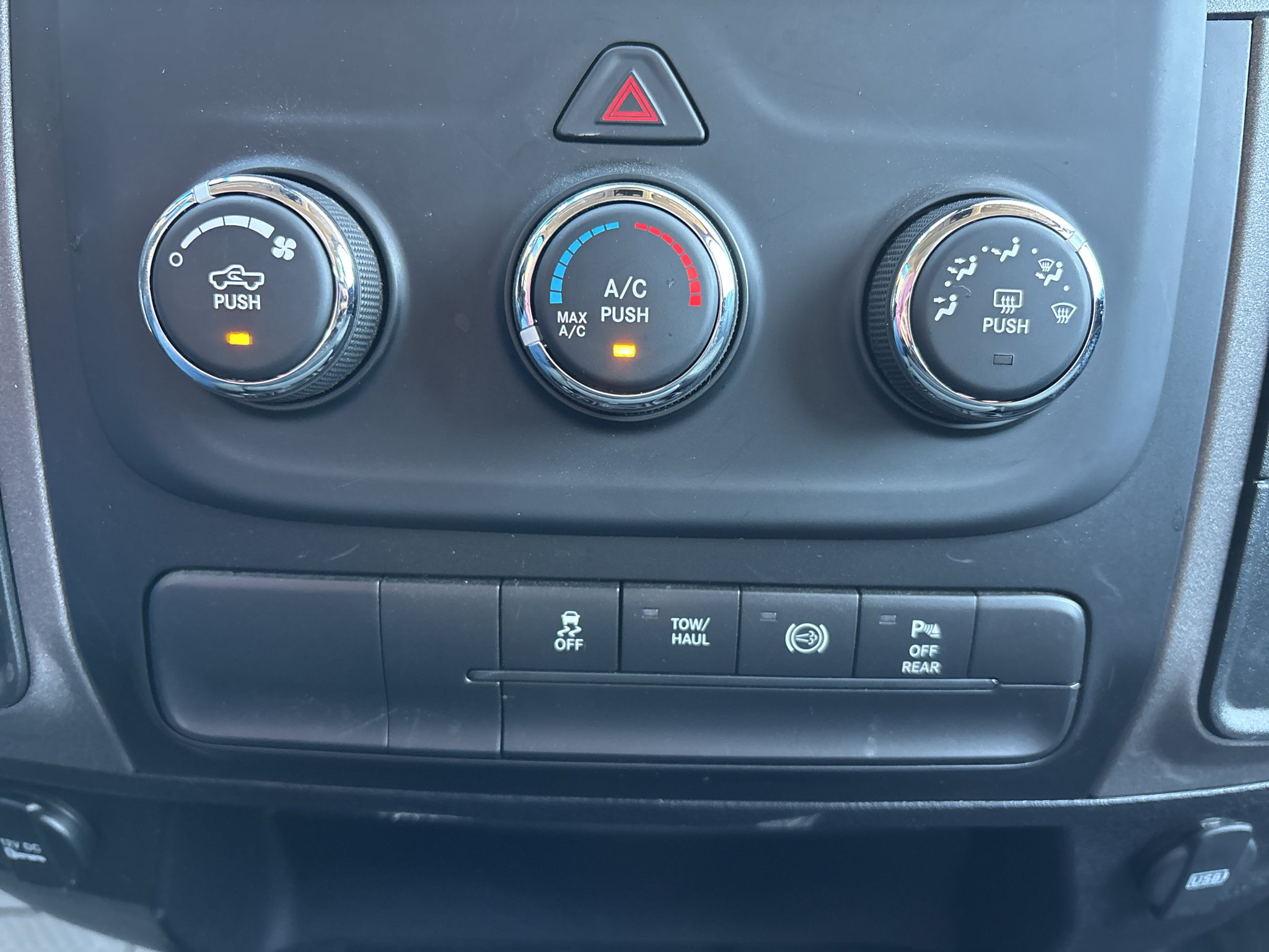 Used 2017 RAM 3500 Tradesman w/ Popular Equipment Group AWD/4WD image 21