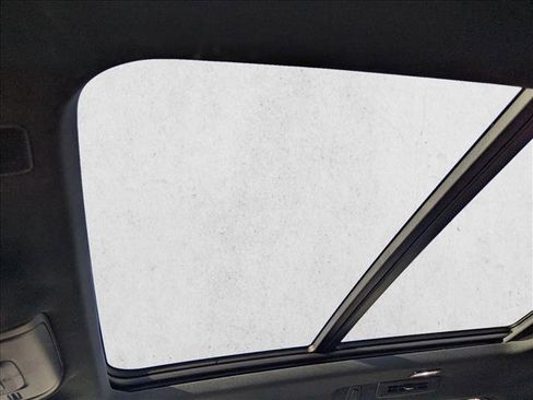 Certified 2021 Chevrolet Tahoe LT image 16