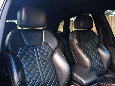 Used 2021 Audi SQ5 Premium Plus w/ Premium Plus Package image 23