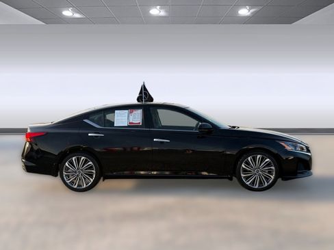 Certified 2023 Nissan Altima 2.5 SL image 7