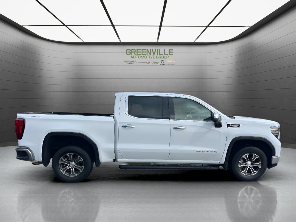 Used 2026 GMC Sierra 1500 SLT AWD/4WD image 4