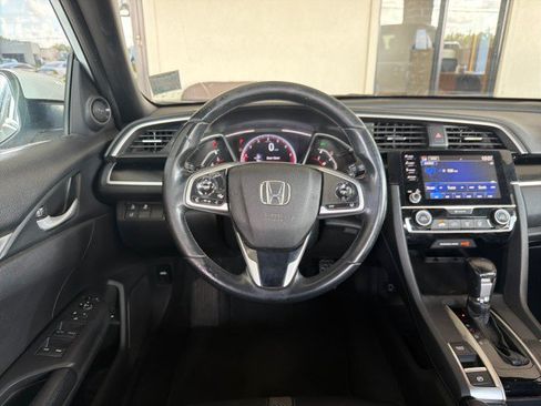 Used 2020 Honda Civic Sport image 22