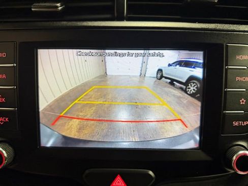 Used 2020 Kia Soul LX image 32