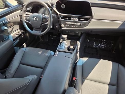 Used 2024 Lexus ES 350 w/ Accessory Package (Z1) FWD image 30