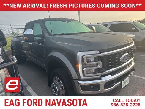 Used 2026 Ford F450 Lariat w/ FX4 Off-Road Package image 1