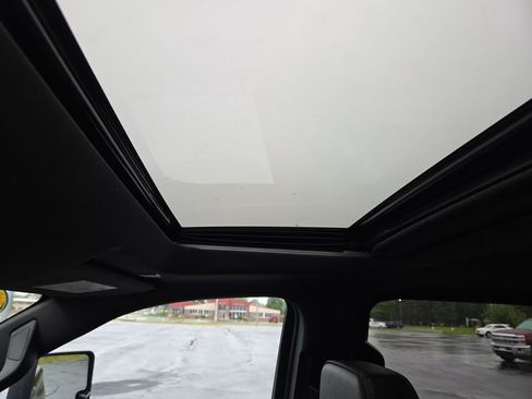 Used 2024 Chevrolet Silverado 3500 High Country w/ High Country Premium Package image 25