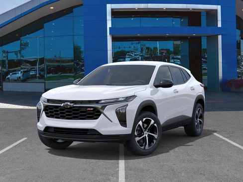 New 2026 Chevrolet Trax RS w/ Driver Confidence Package FWD image 33